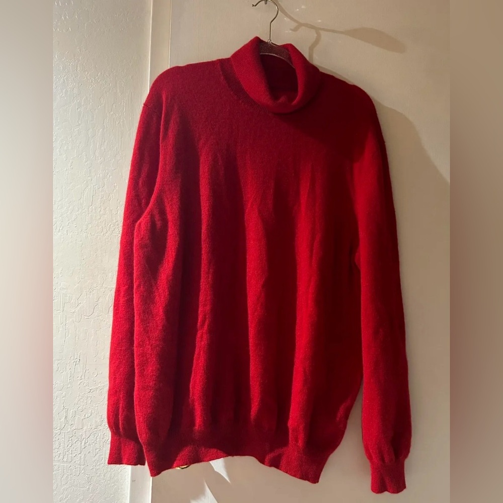 Club Room Vibrant Red Turtleneck 100% Cashmere Sweater